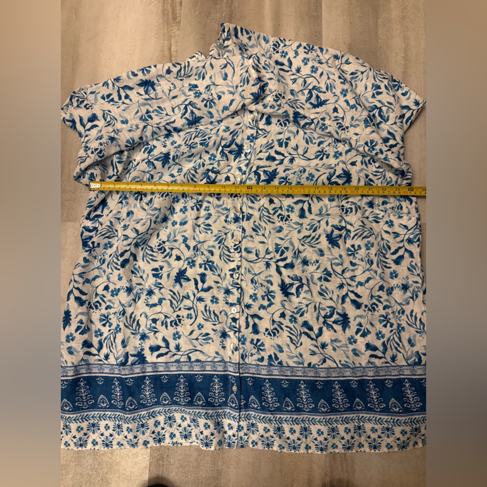 Joie Blue Floral blouse - Picture 8 of 10